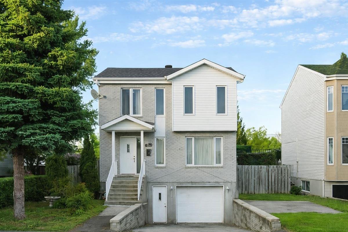 Maison à étages - 12225 Av. Armand-Chaput, Montréal (Rivière-des-Prairies/Pointe-aux-Trembles)