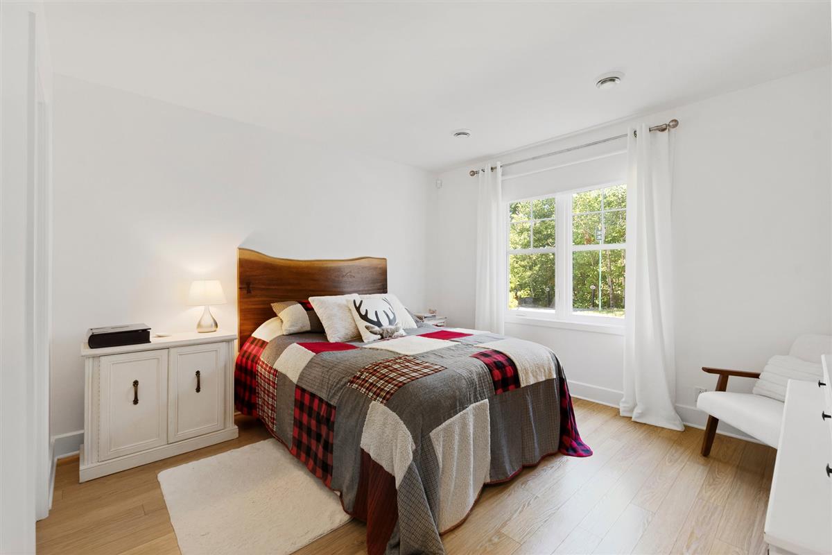 Vue 12 de la propriété réf. 23742914 – 282 Ch. de la Pinède J0R 1K0