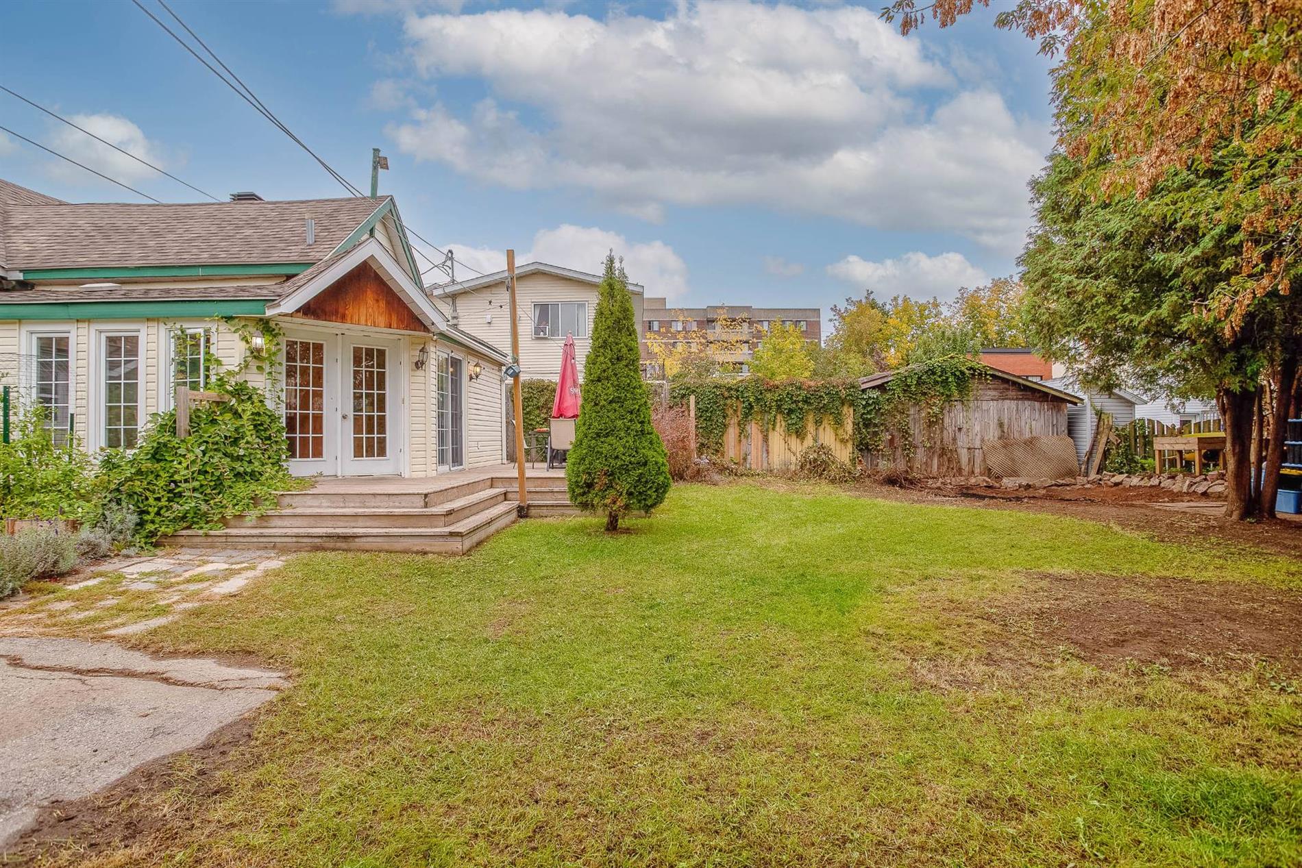 32 Rue St-Georges — photo 3
