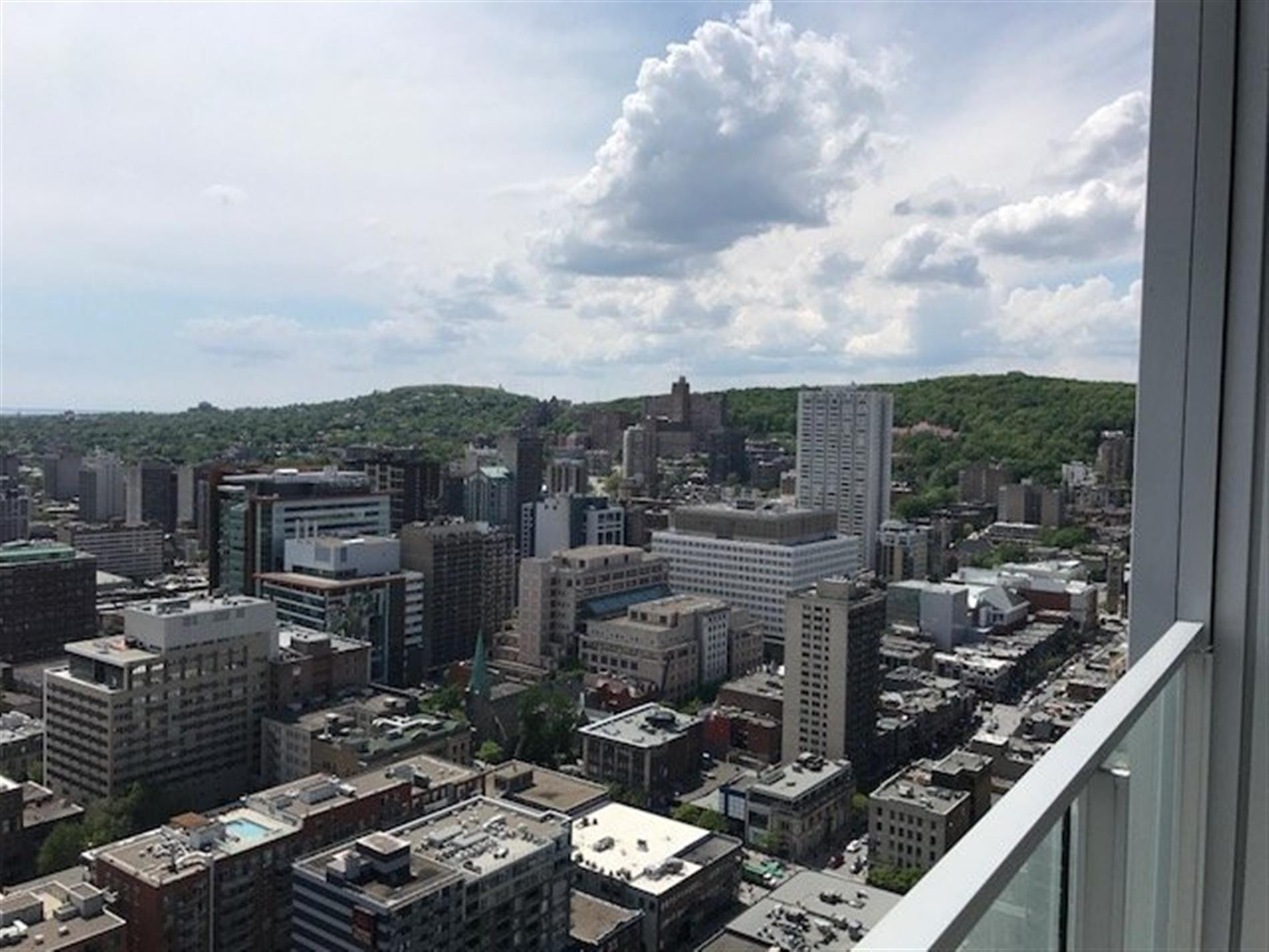 3507-1155 Rue de la Montagne — photo 3