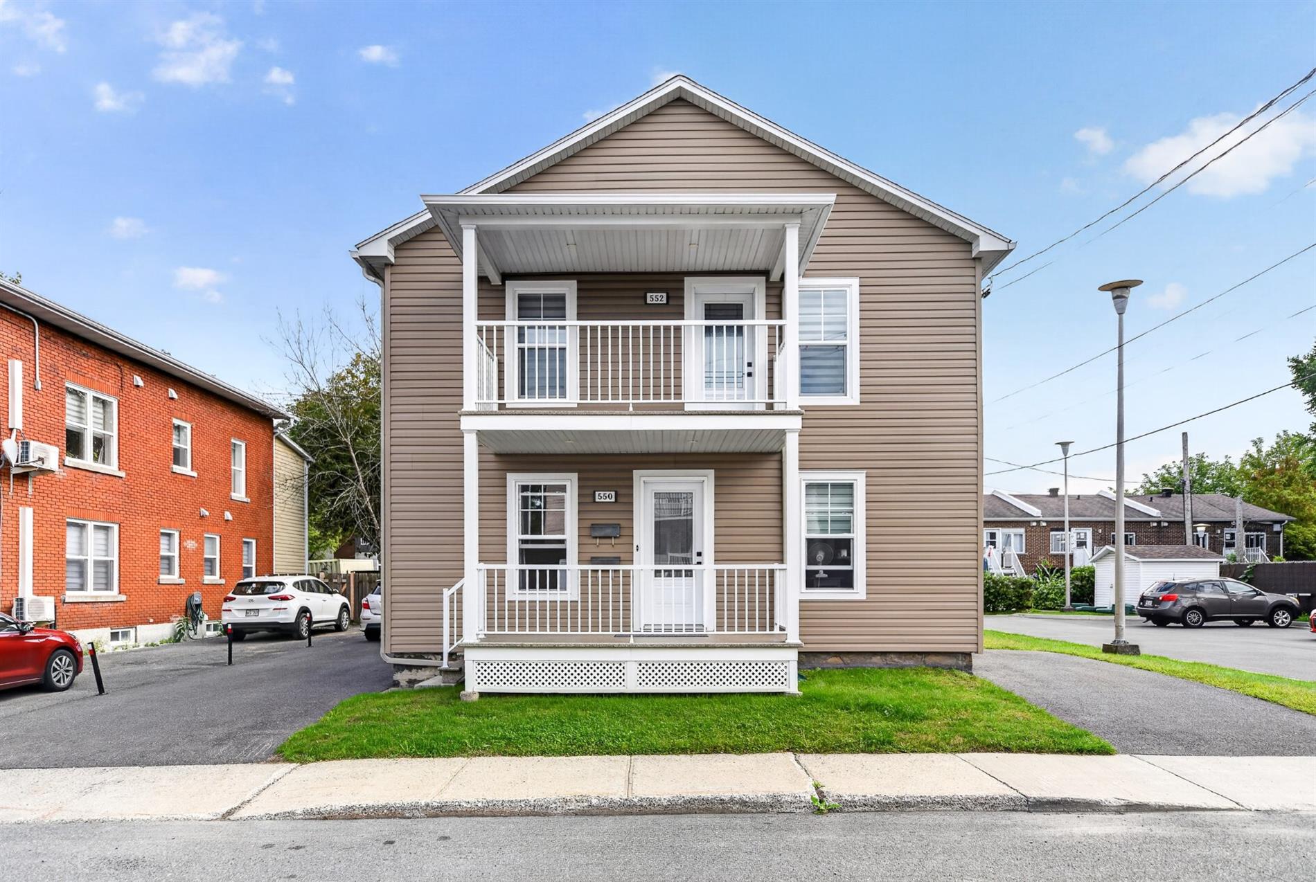 550-552 Rue du Moulin — photo 1