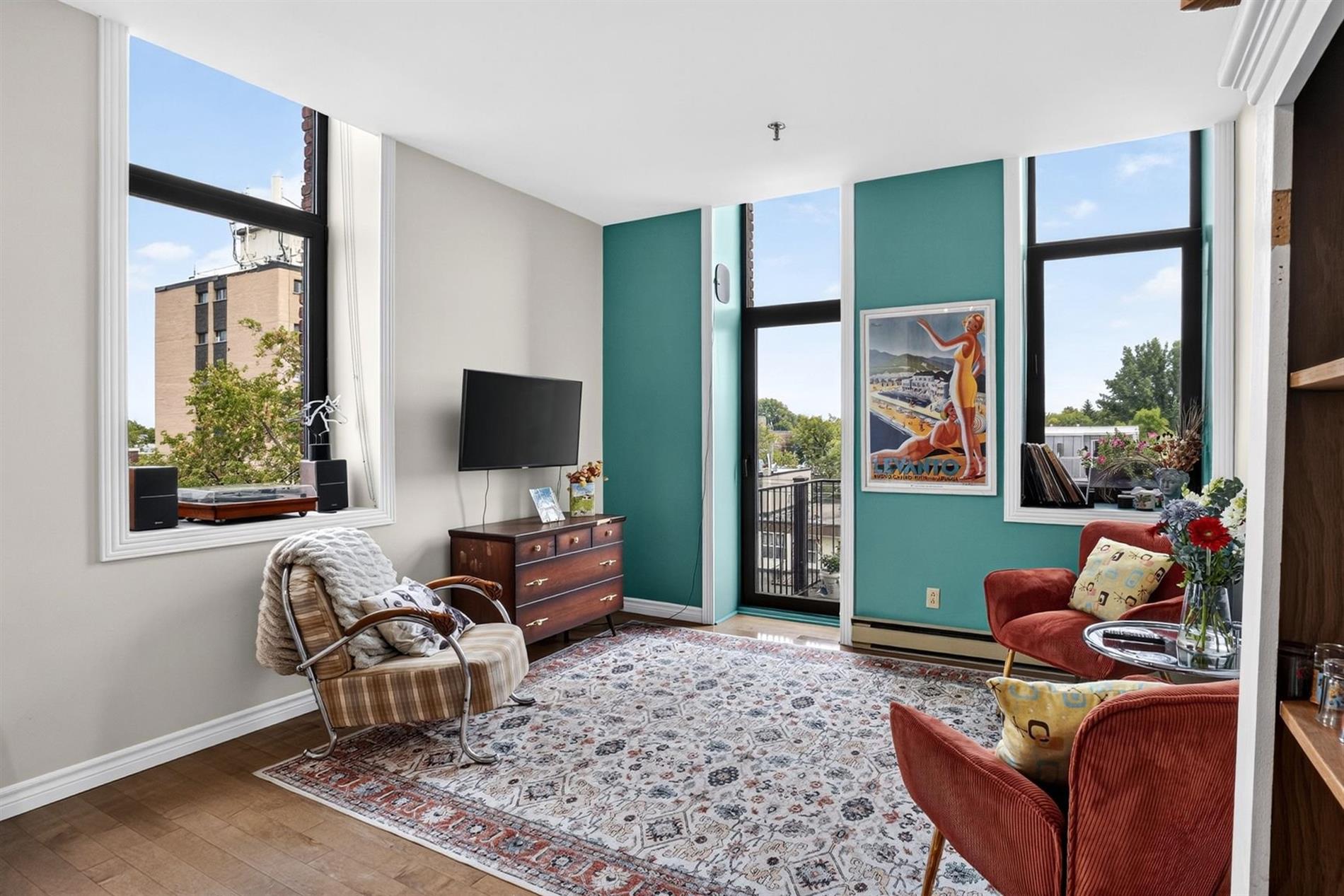 410-6891 Av. Christophe-Colomb — photo 3