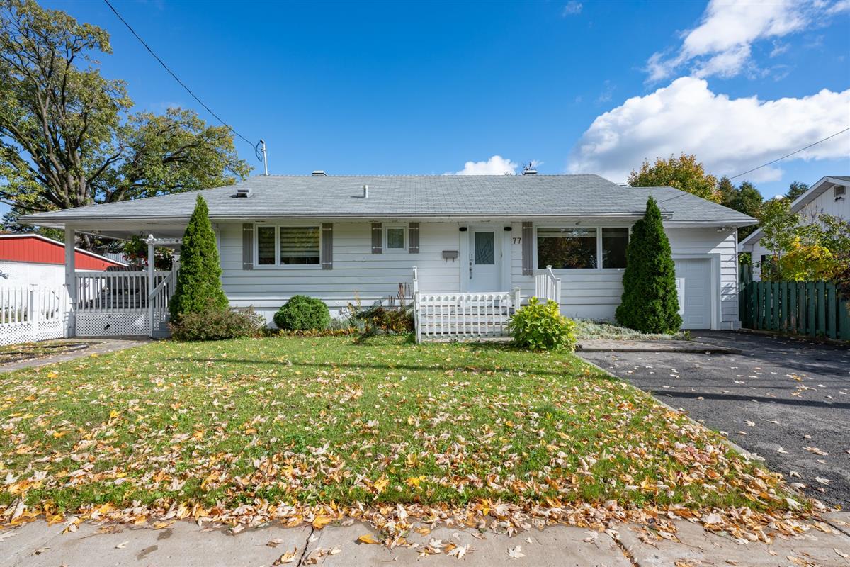 Maison de plain-pied Laval (Laval-des-Rapides)
