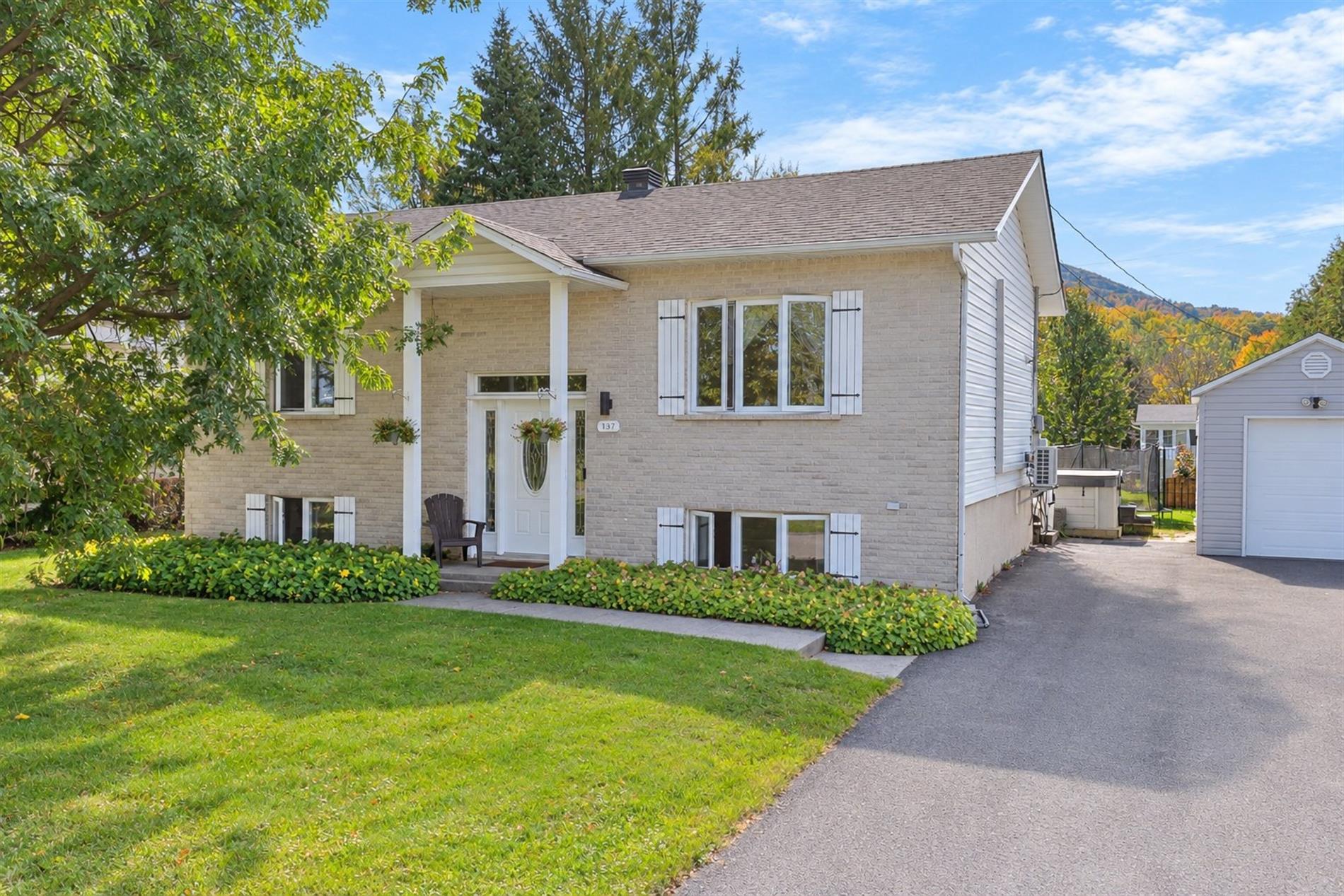 137 Rue de Châteauguay — photo 1