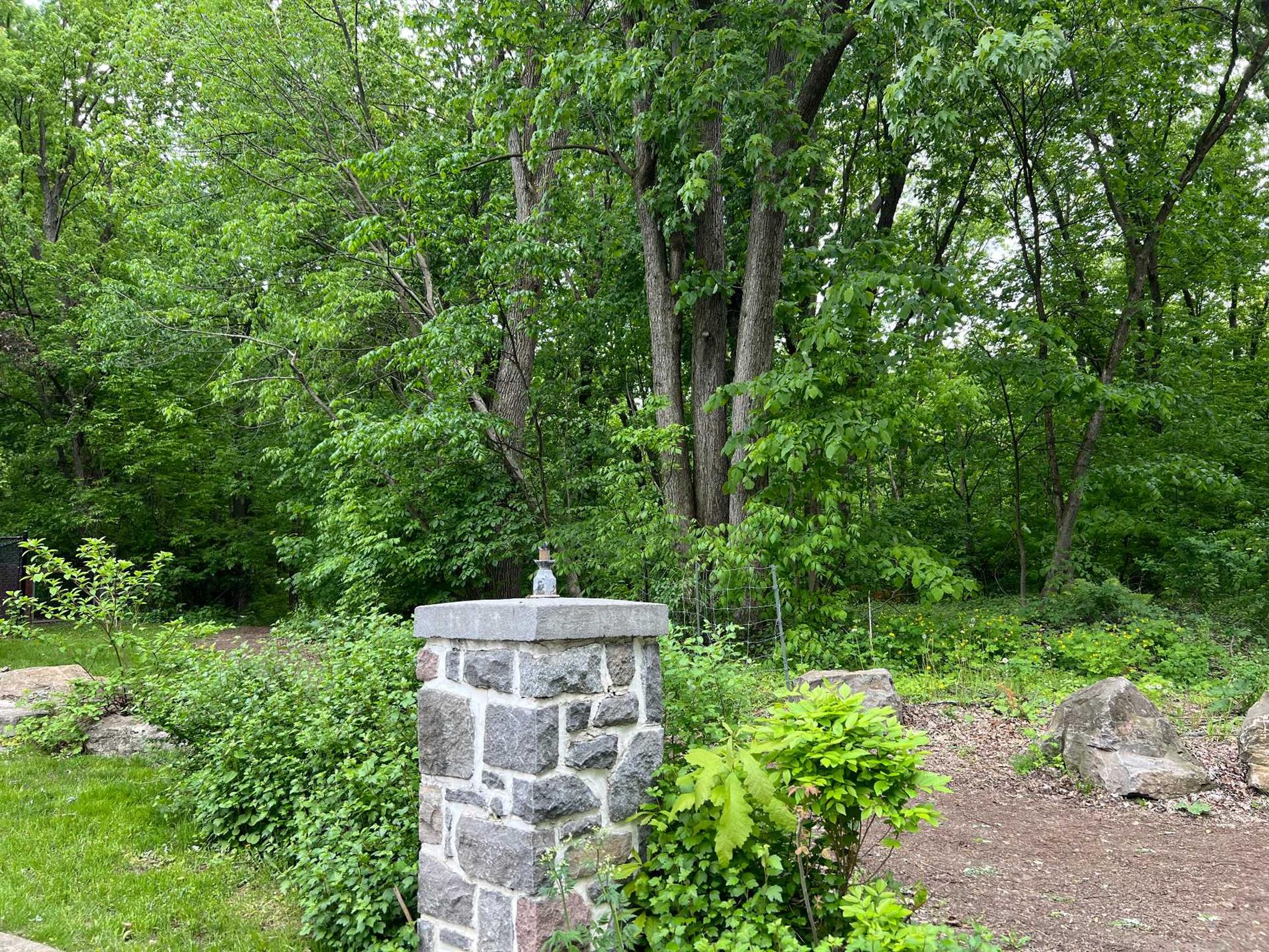 881 Rue Bellemare — photo 1