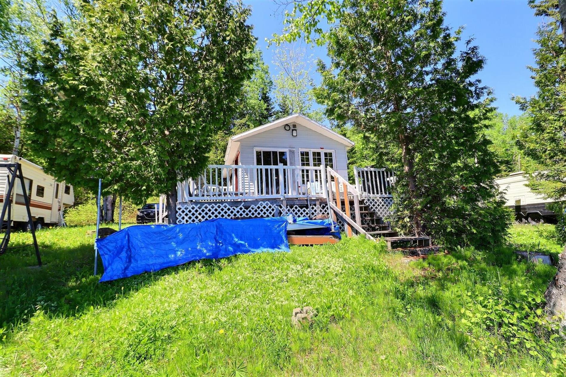 54 Ch. du Lac St-Jean — photo 1