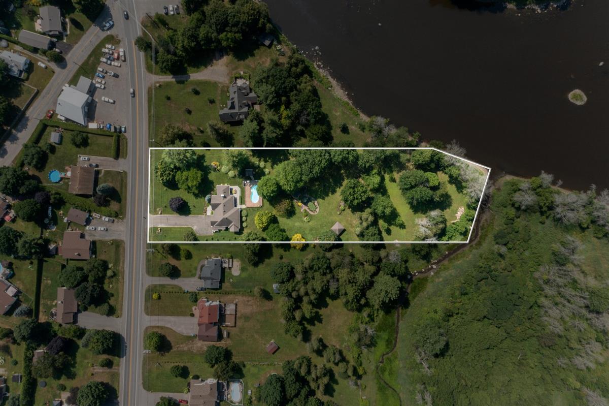 Vue 69 de la propriété réf. 10026512 – 19 Route des Seigneurs J0V 1X0