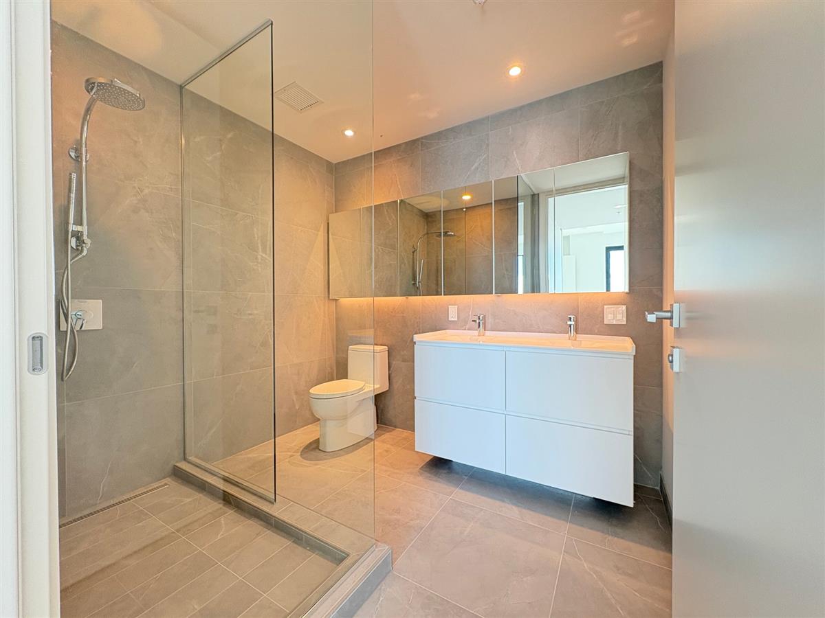 ENSUITE BATH