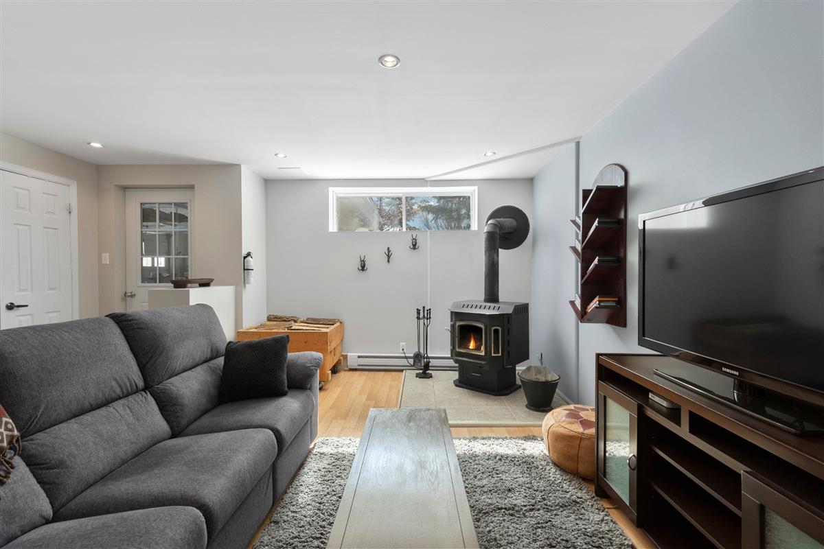 Vue 23 de la propriété réf. 11484123 – 311 Mtée du Versant-Sud S. J8C 2Z7