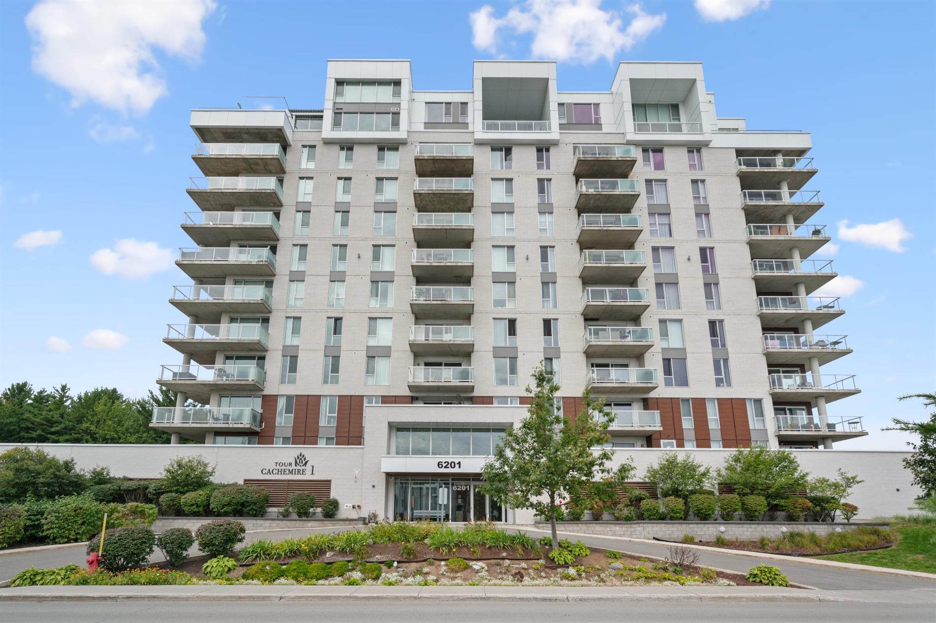 207-6201 Rue d'Angora — photo 1