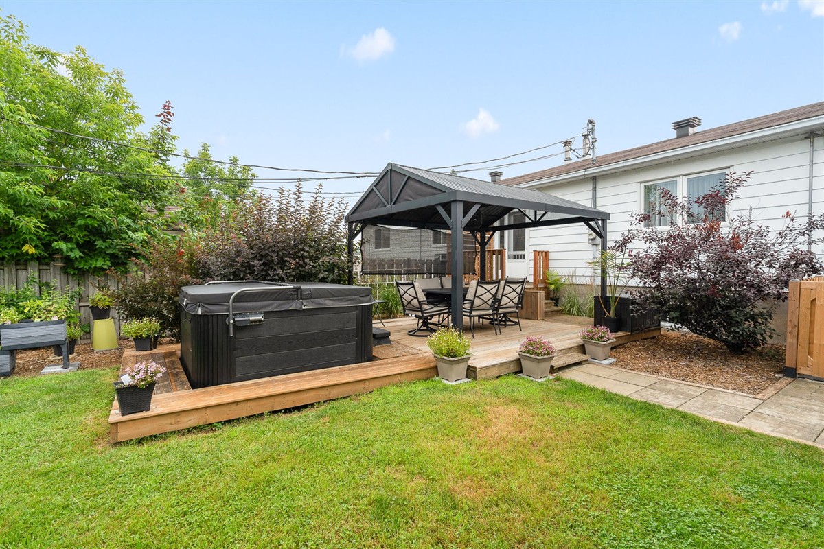 Maison de plain-pied, Mascouche, photo 3 de 33