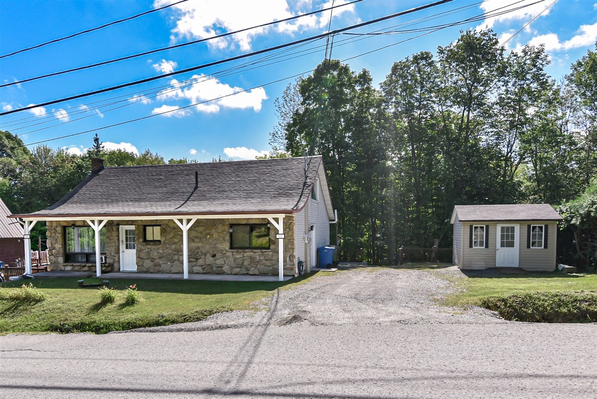 Duplex - 512-514 Rue Duquette, Sainte-Sophie