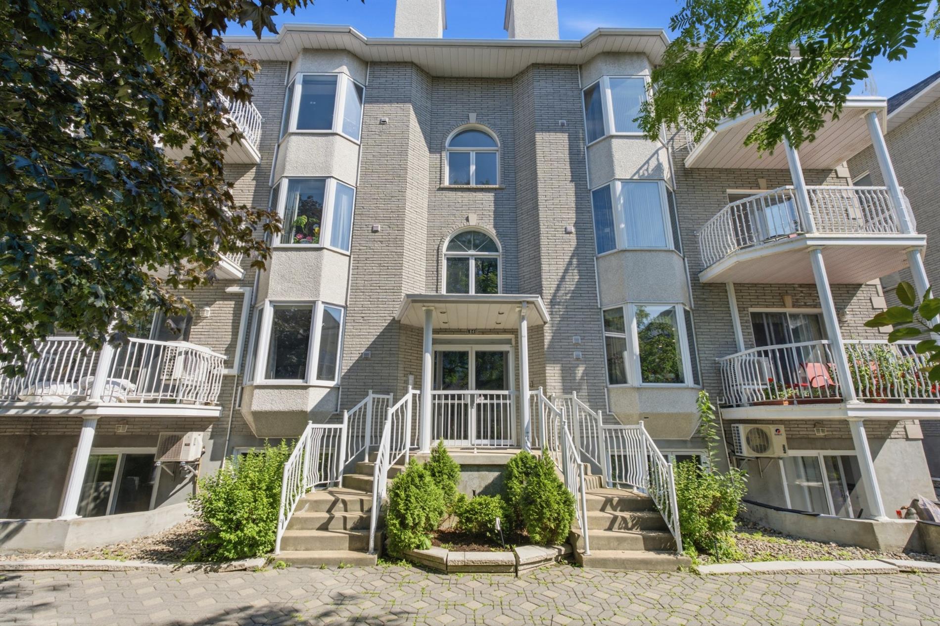 1840 Rue Senkus — photo 1