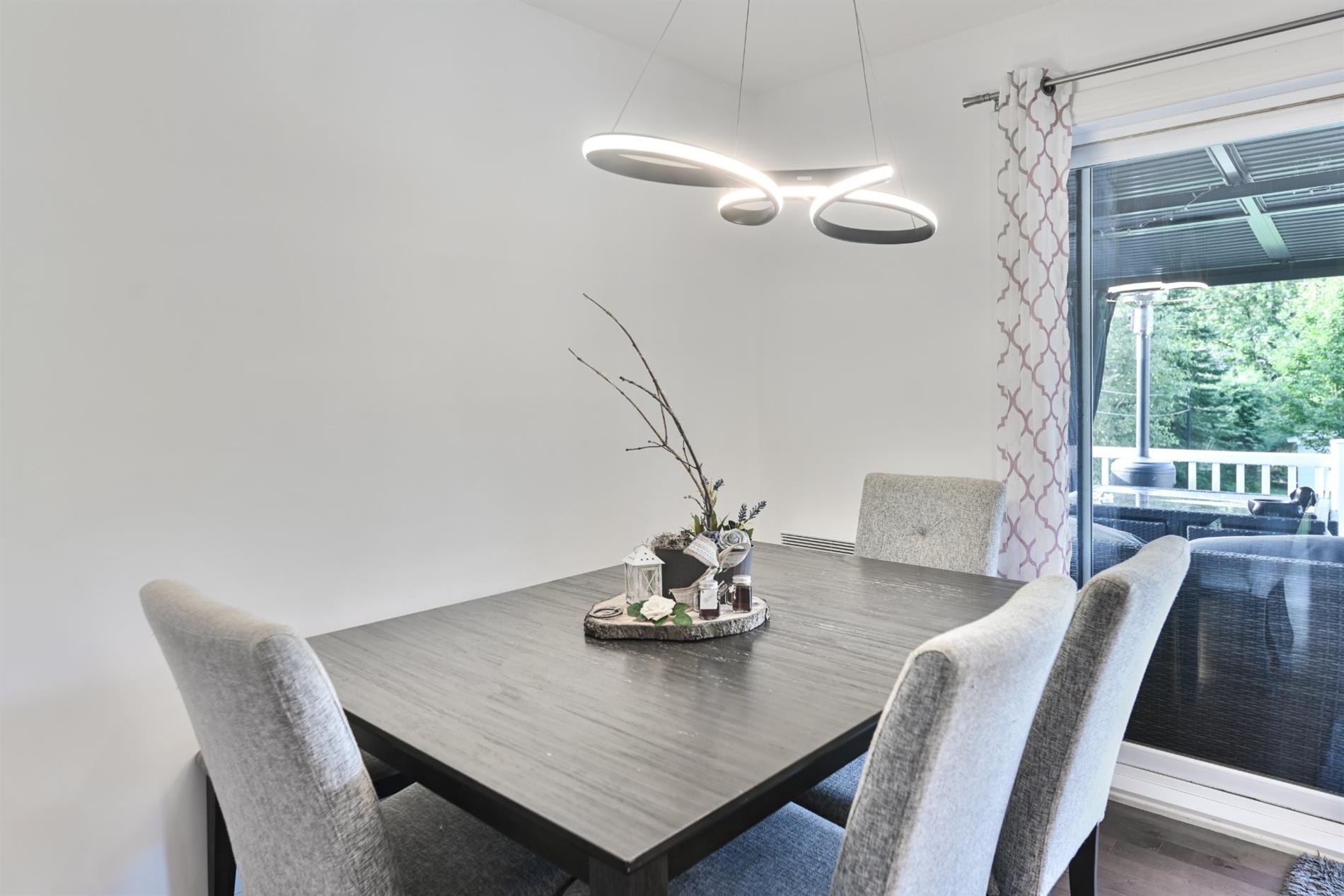 137 Rue de Châteauguay — photo 3