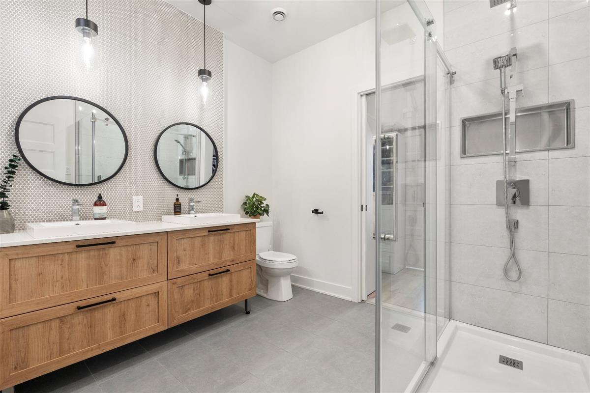 ENSUITE BATH