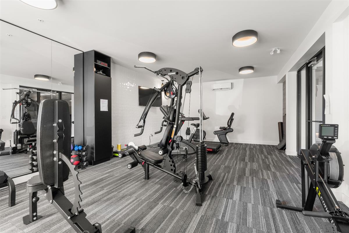 EXERCISE ROOM