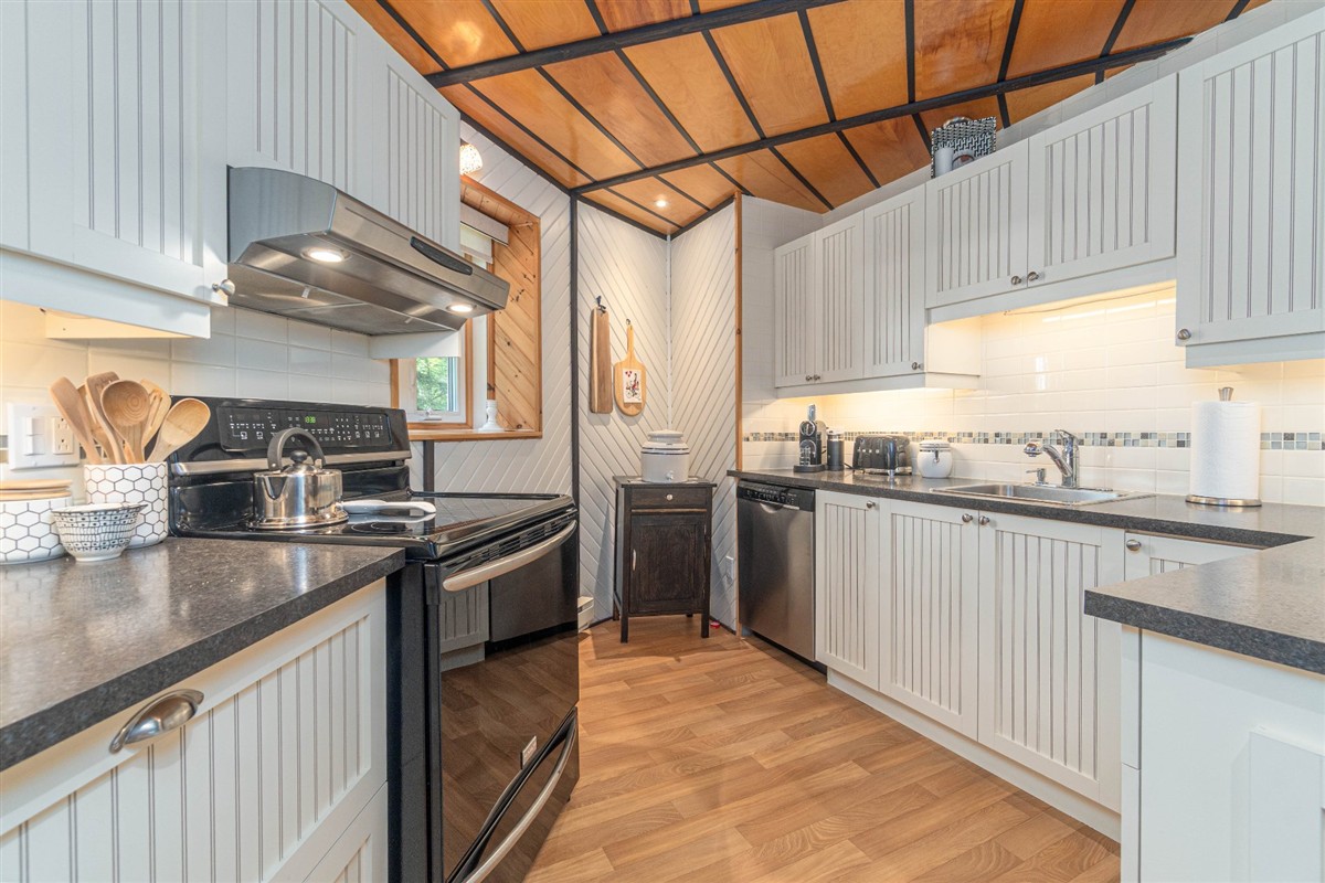 Maison de plain-pied - 485 Ch. Léo-Bouvrette, Mont-Tremblant
