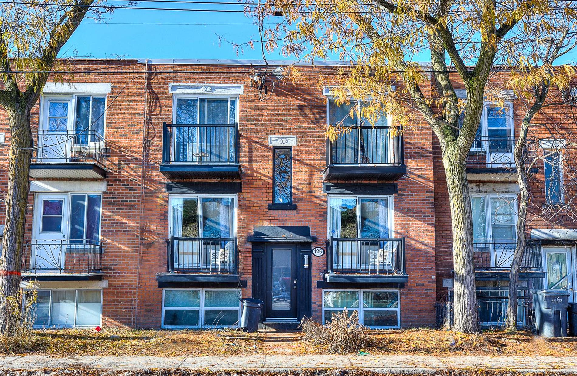 125 Rue Sauvé O. — photo 1