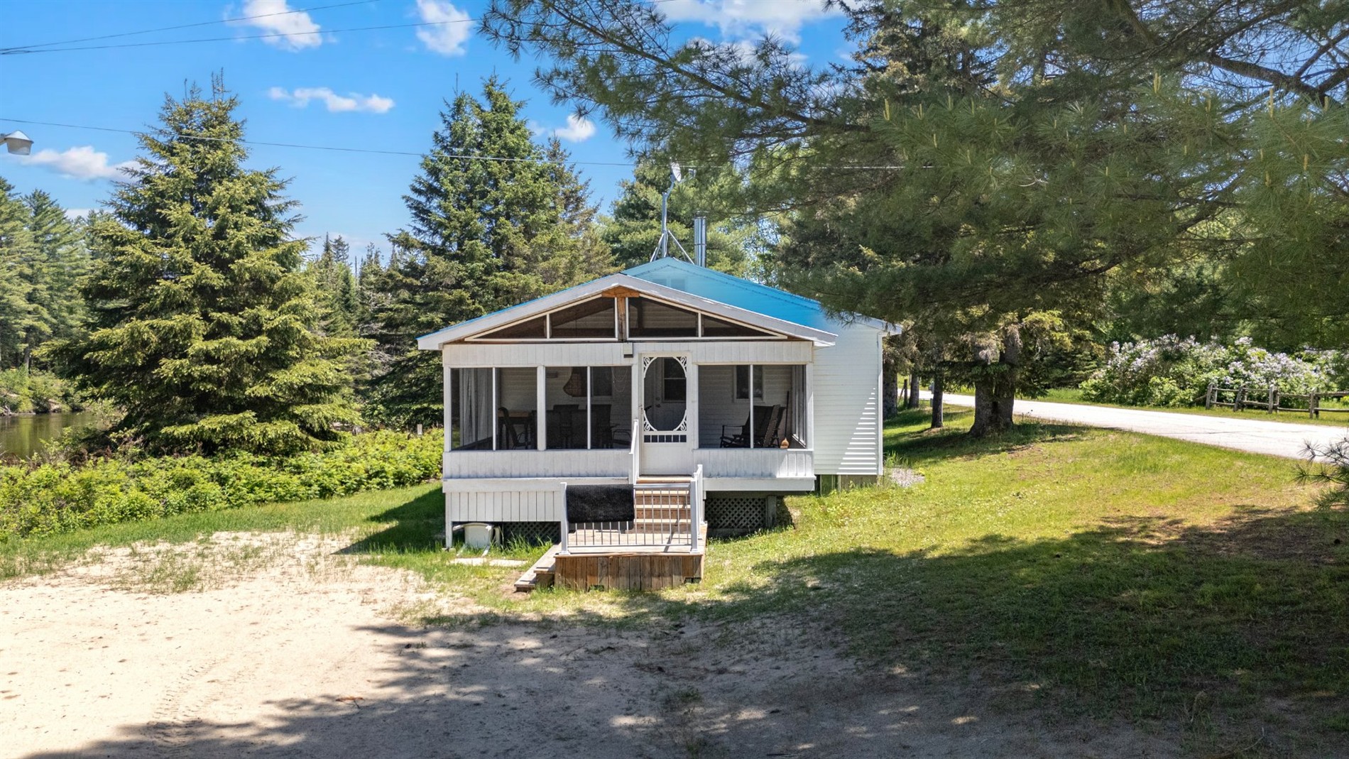 4346 Ch. du Rapide — photo 1