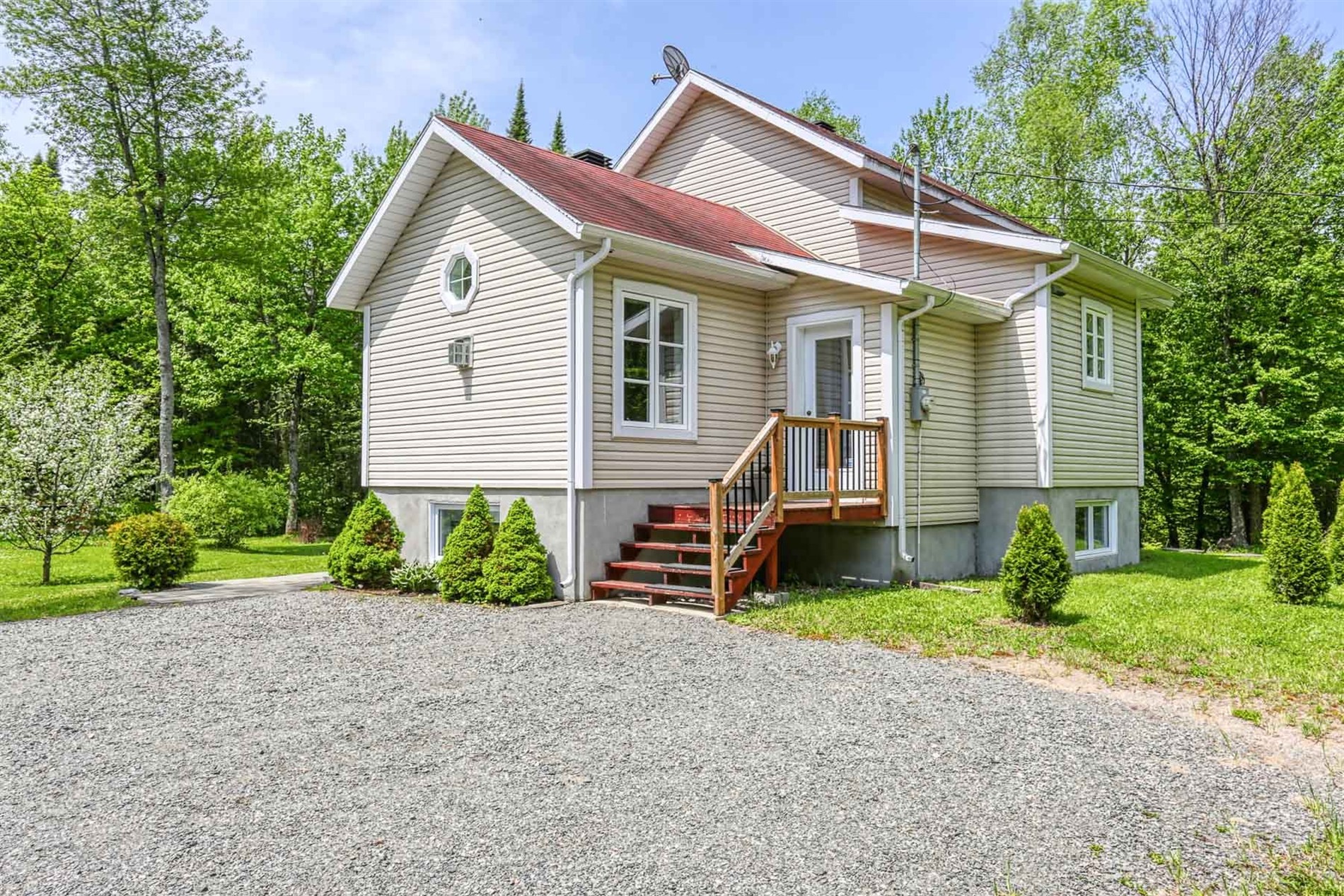 520 Ch. de la Petite-Mékinac N. — photo 2