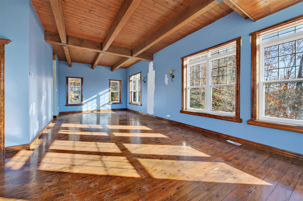 Vue 6 de la propriété réf. 11369866 – 1403 Rue du Faubourg J8B 2K8