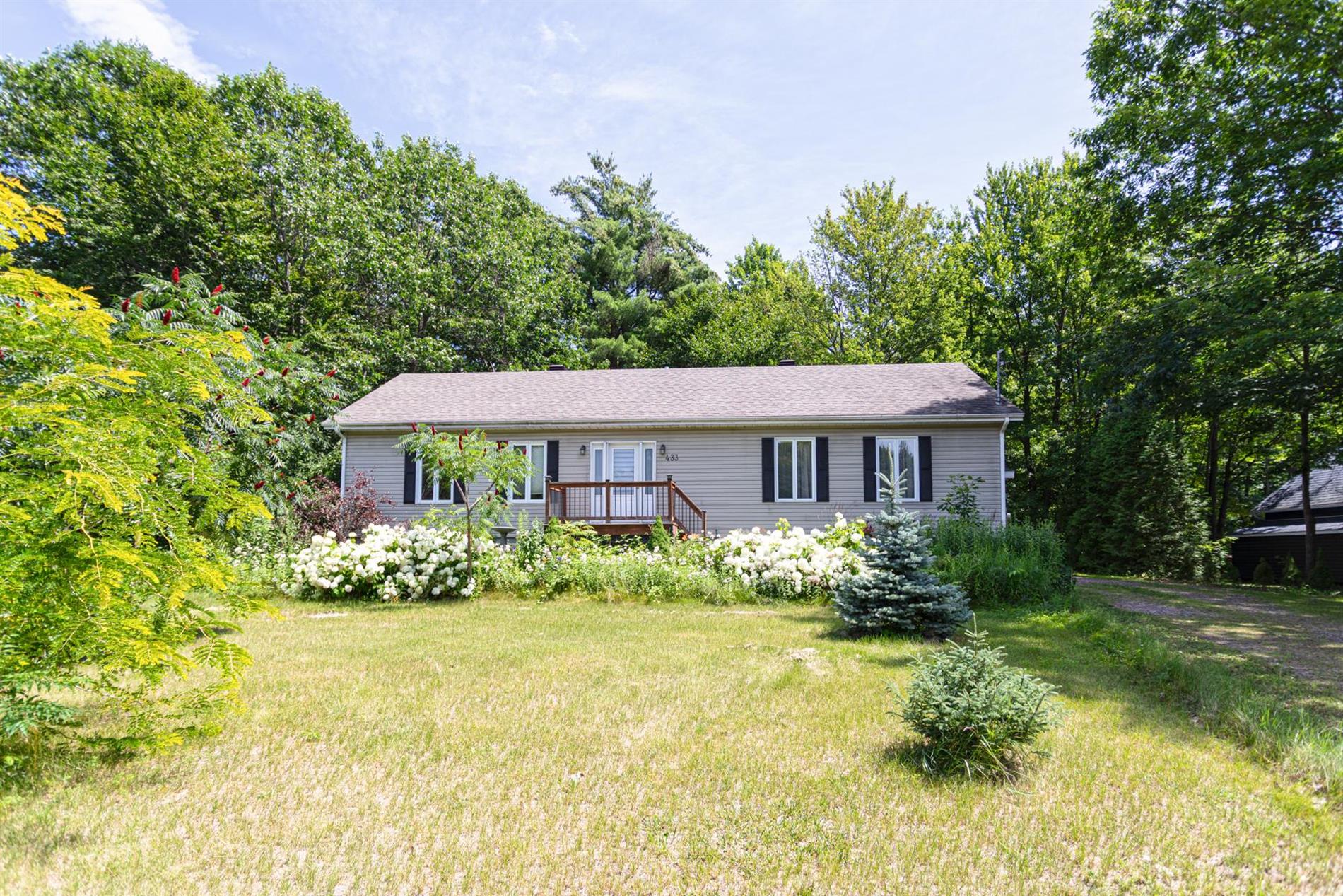 433 Rue Gauthier — photo 1