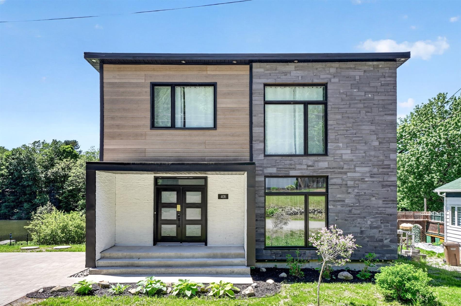 405 Rue de la Montagne — photo 2