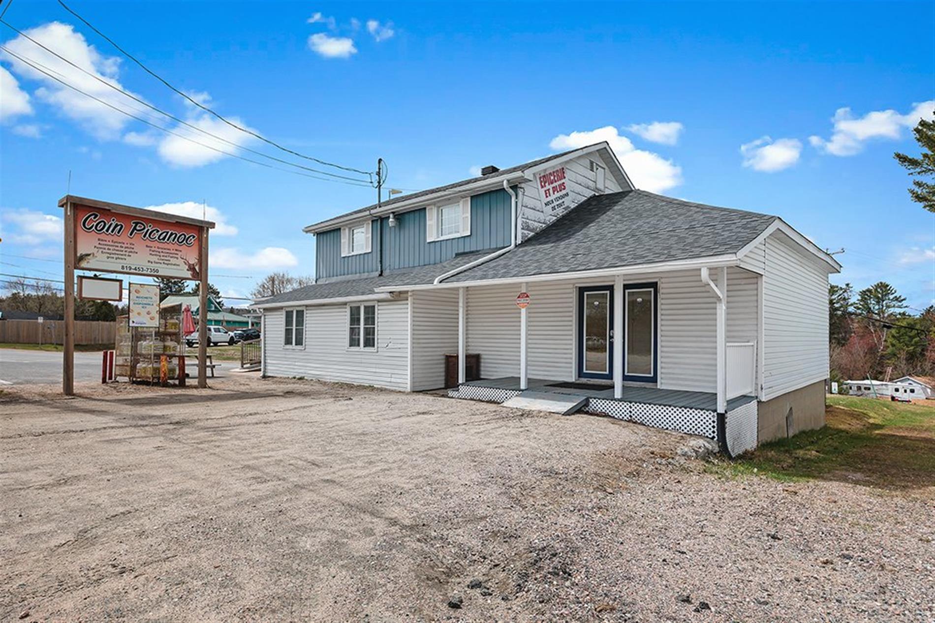 413 Rue Prince-Arthur — photo 3