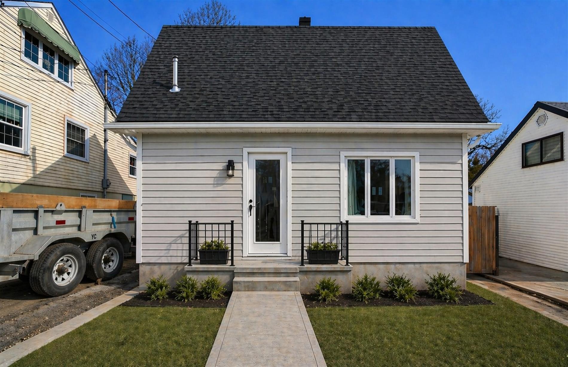 244 Rue Mountain — photo 1