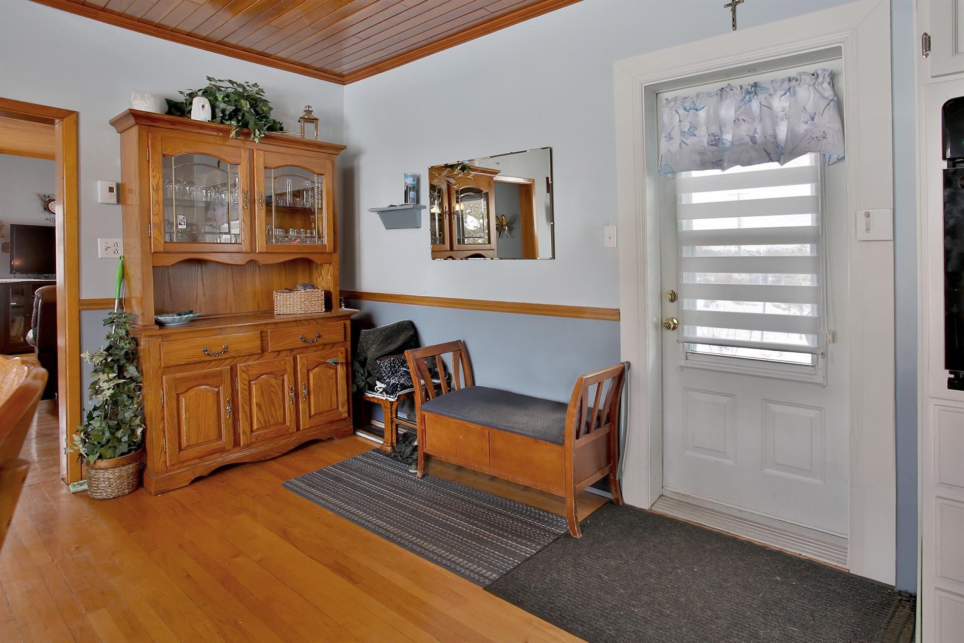 405 Rue St-Paul E. — photo 3