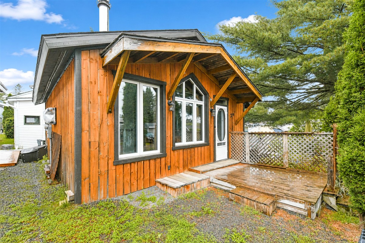 Maison mobile - 29 Ch. de la Vallée-Bleue, Val-David
