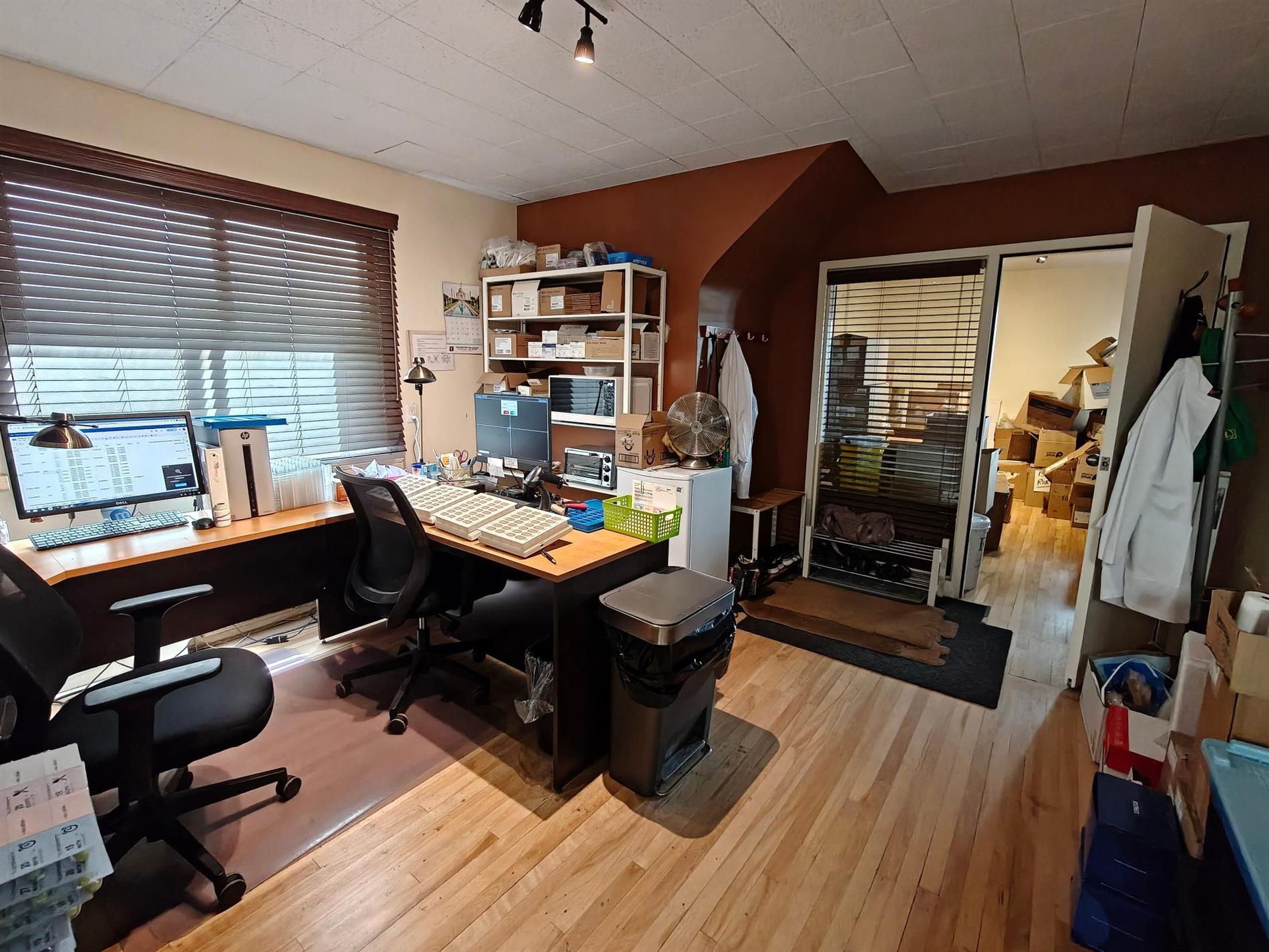 8240-8254 Av. de Châtillon — photo 3