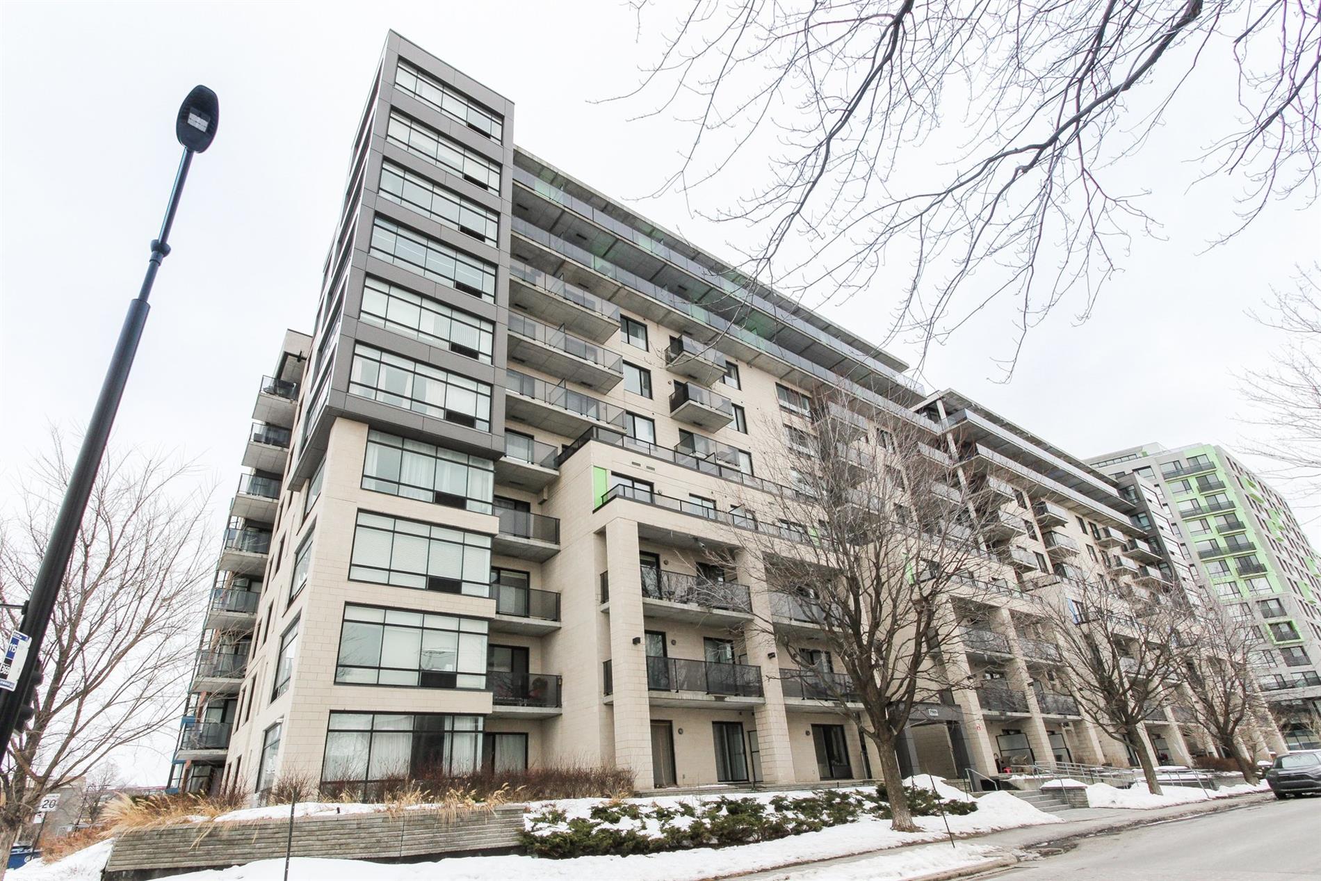 905-7525 Av. Mountain Sights — photo 1