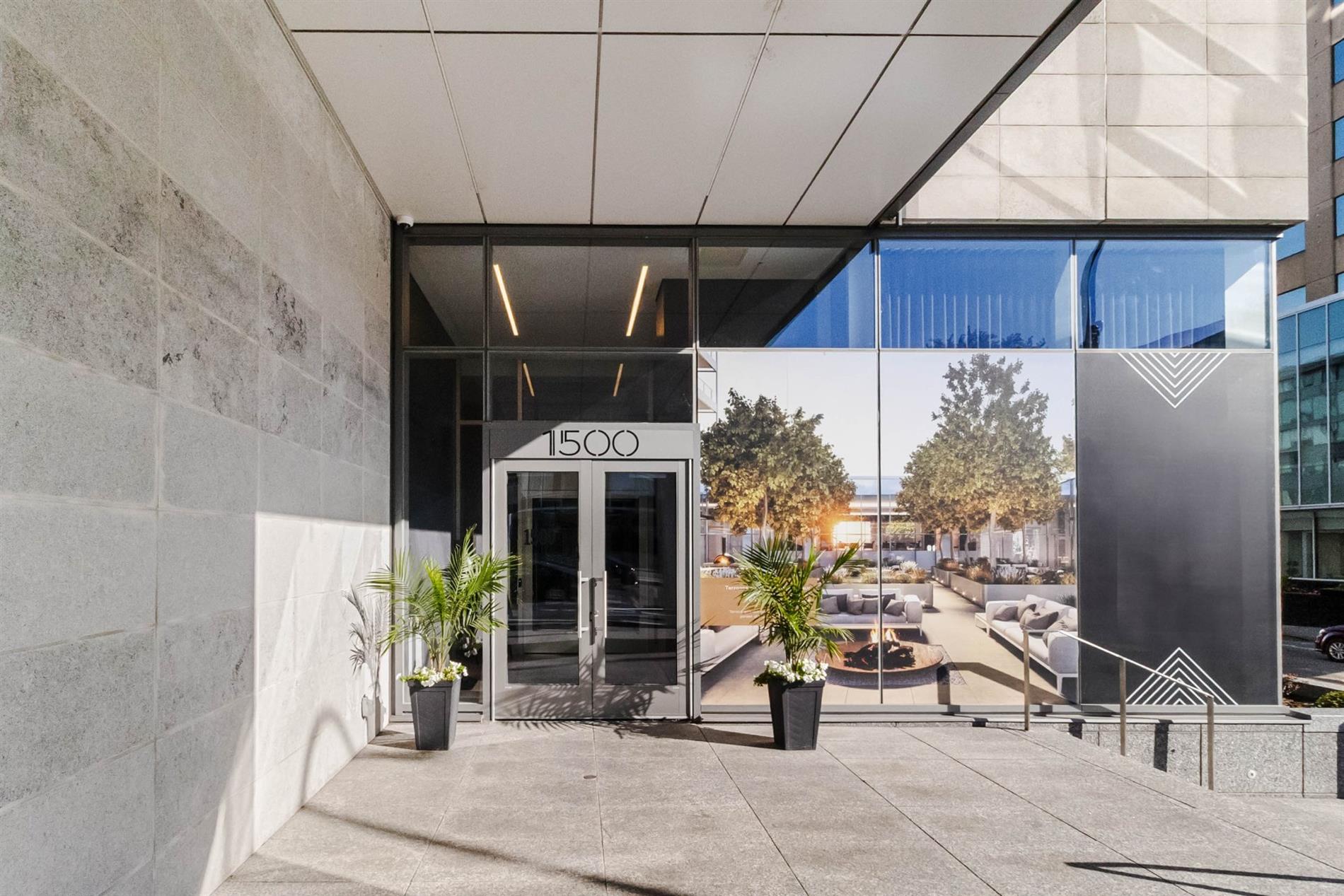 315-1500 Boul. René-Lévesque O. — photo 2