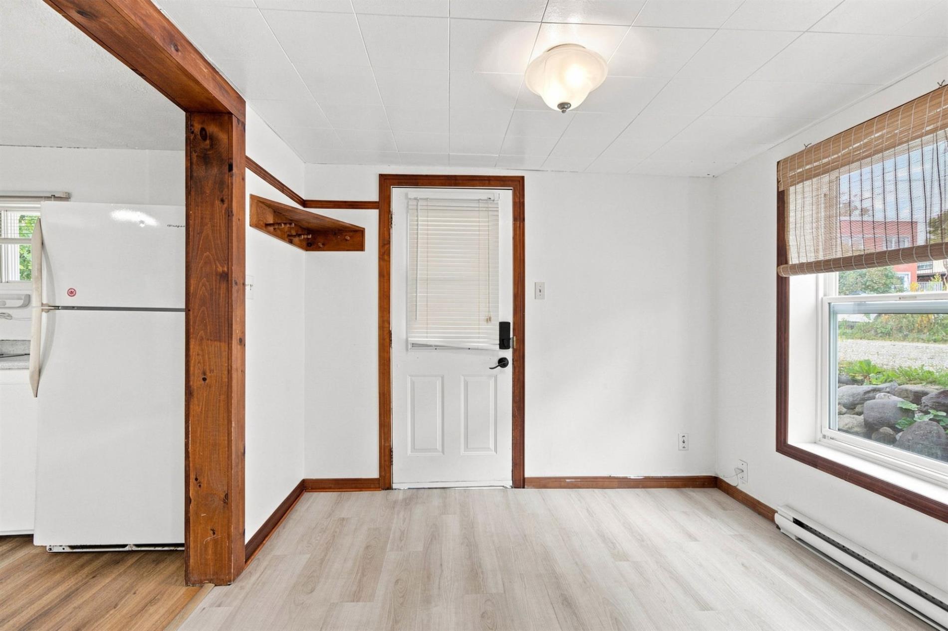 1182 Rue Fabre — photo 3