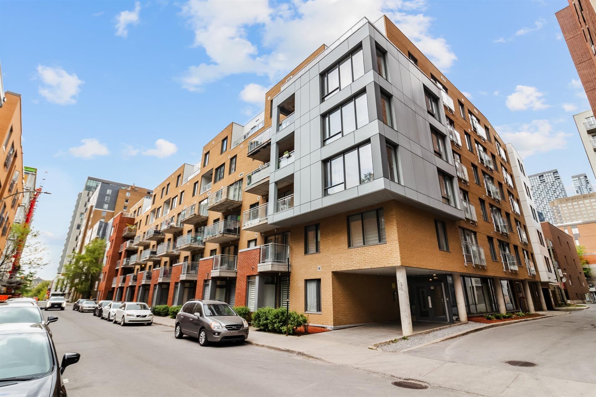 1248 Av. de l'Hôtel-de-Ville — photo 1