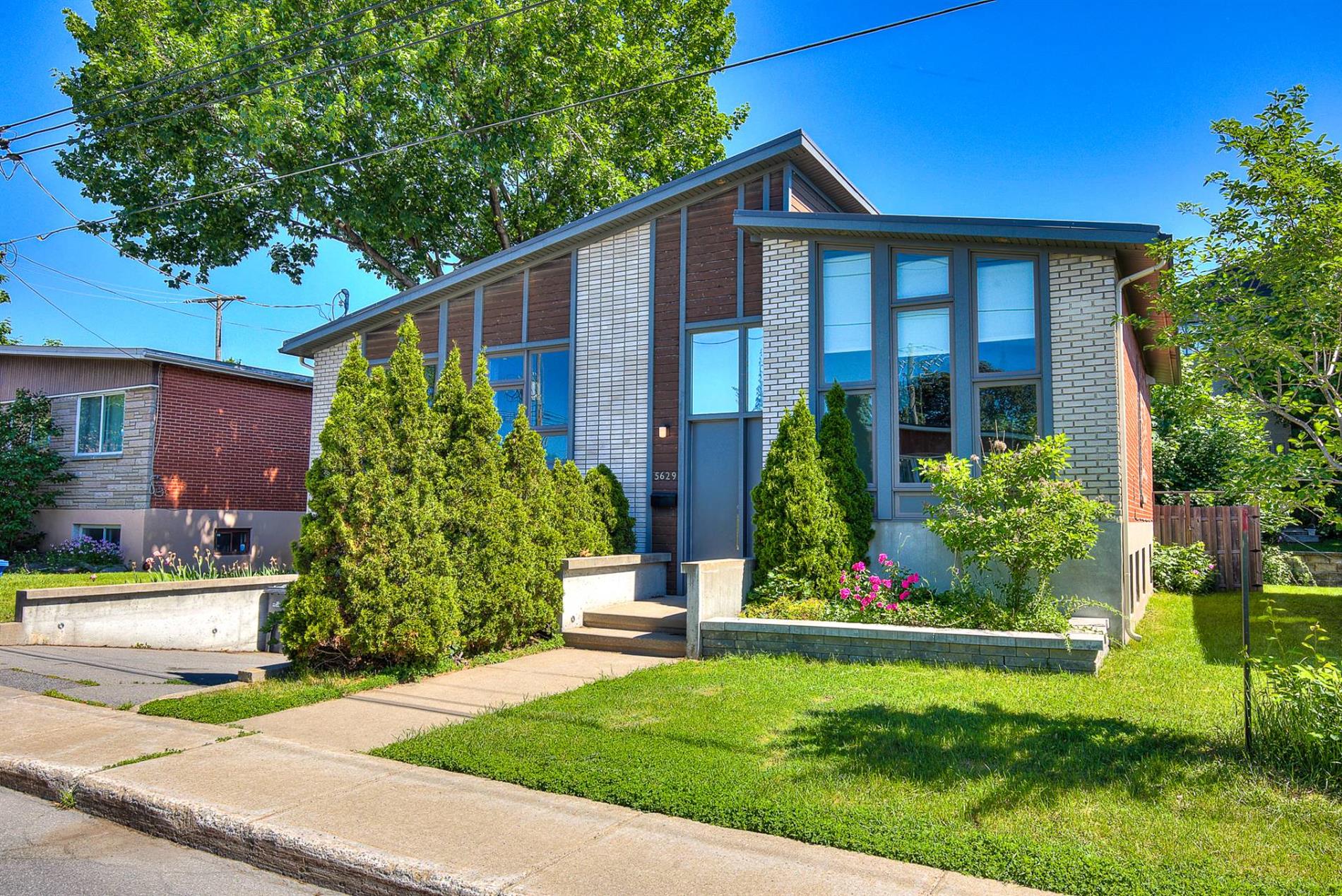 5629 Av. Pinedale — photo 1