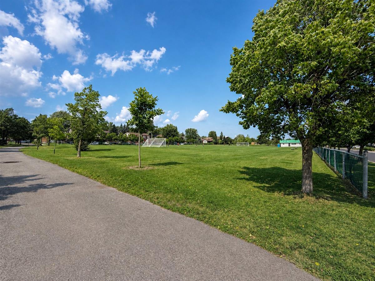 Vue 26 de la propriété réf. 11861460 – 1506 Rue Murray J4T 1C7