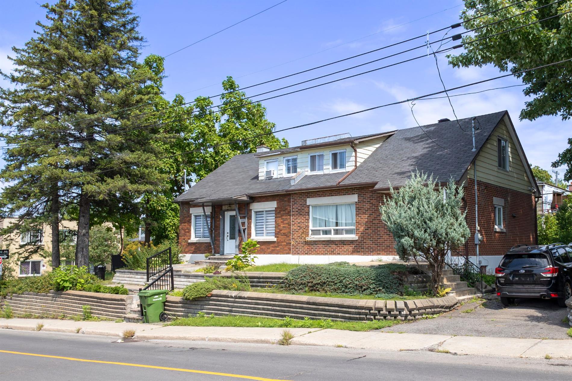 11285 Av. Garon — photo 1