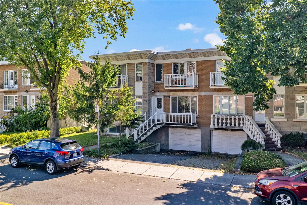 Triplex - 2040-2044 Rue Dutrisac, Montréal (Saint-Laurent)
