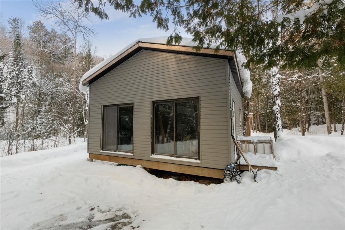 Vue 2 de la propriété réf. 13694104 – 3027-3027A Route 117 J0T 1M0