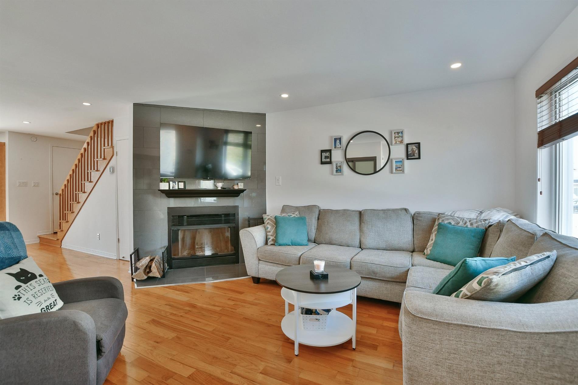 1-622 Rue Valois — photo 3