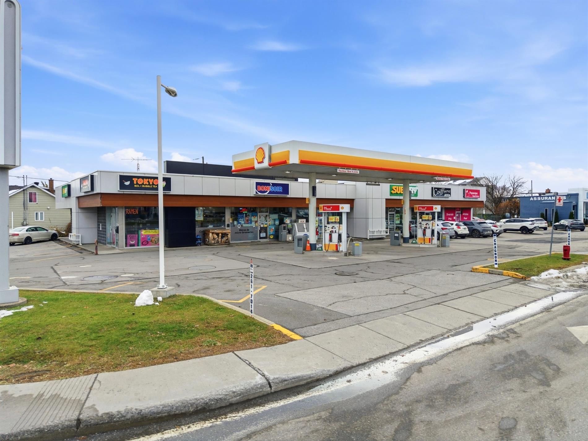 4705-4725 Boul. Laurier O. — photo 1