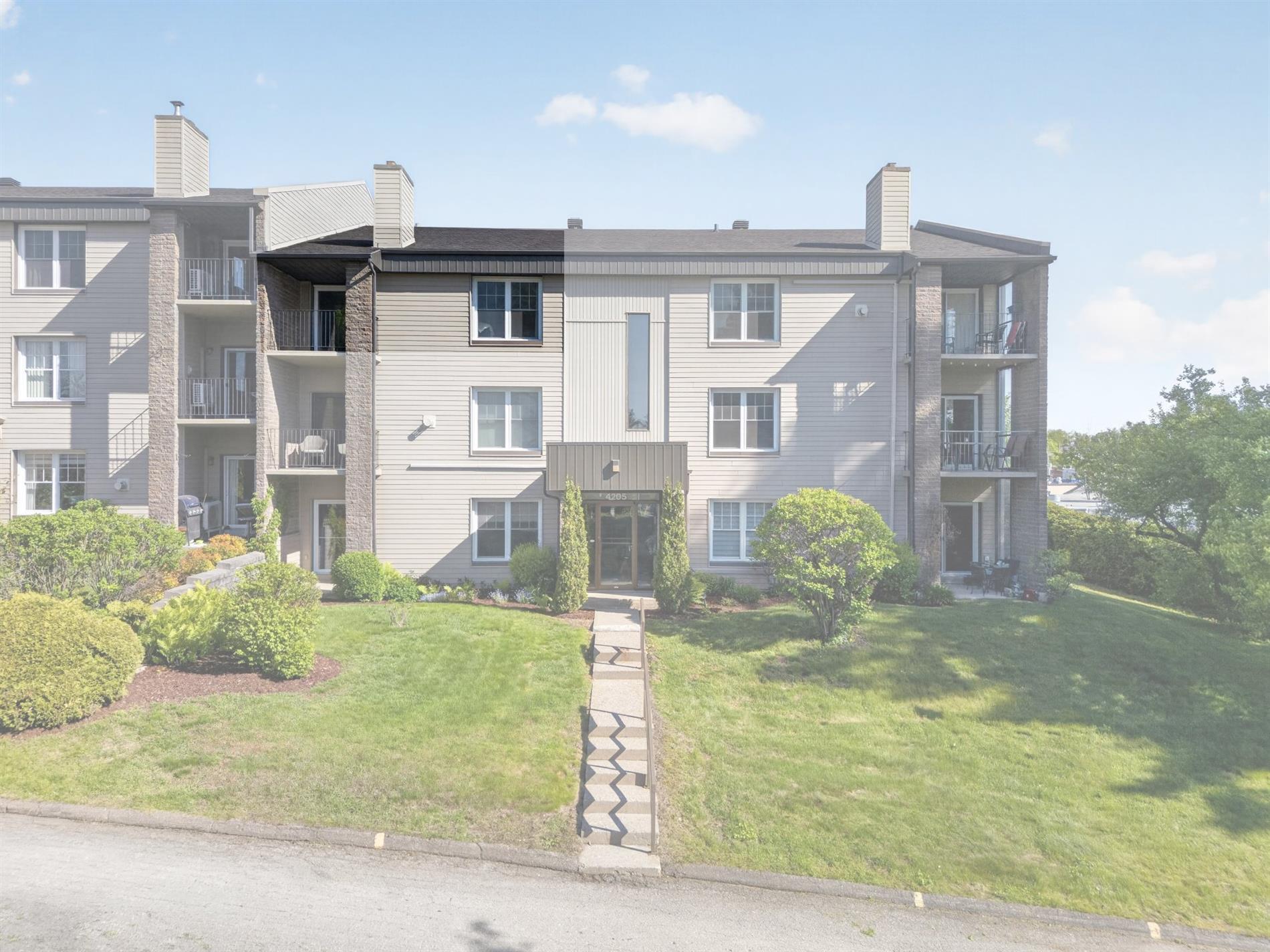 5-4205 Rue Bertrand-Fabi — photo 2