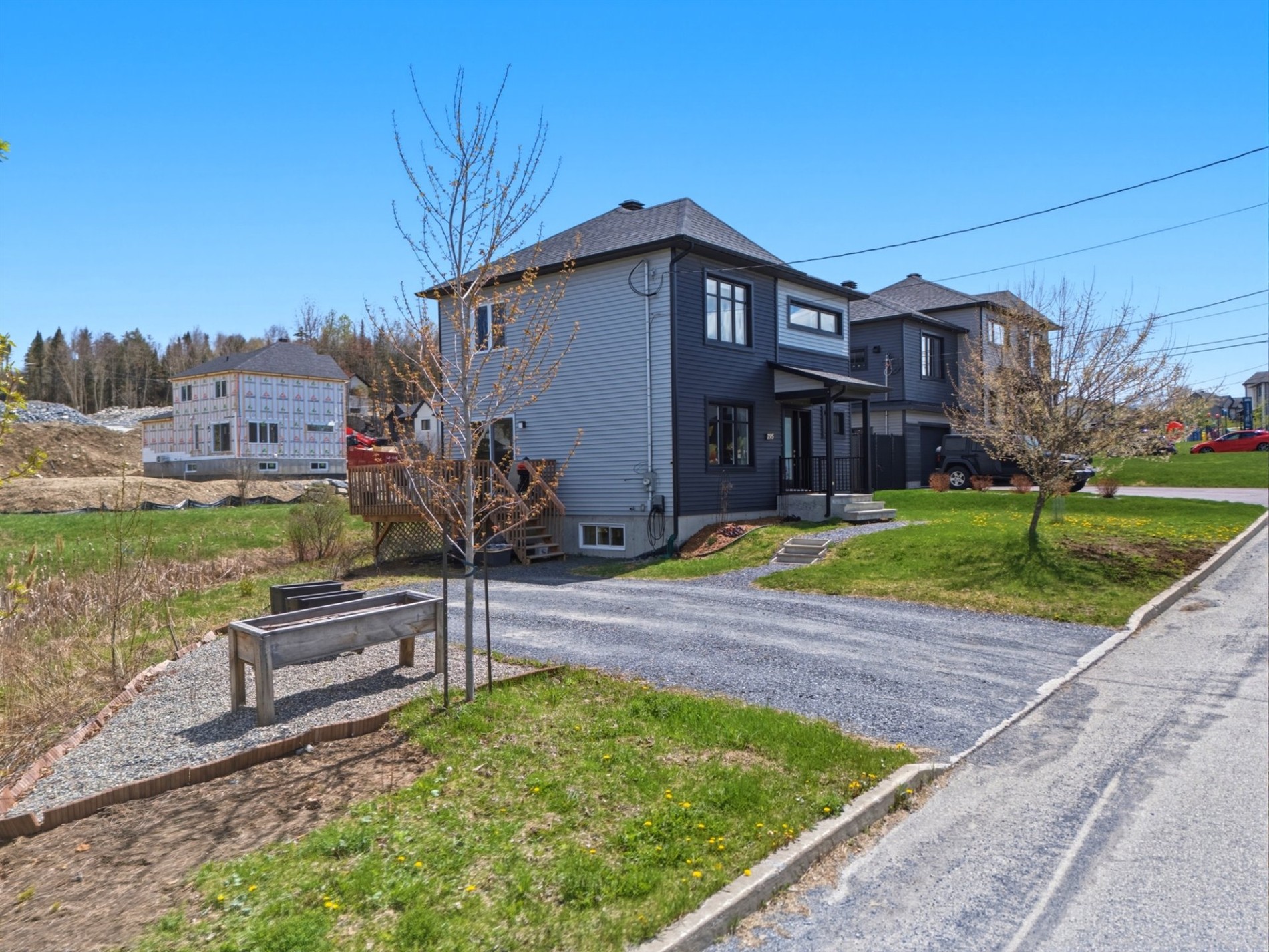 795 Rue Roger-Caron — photo 3
