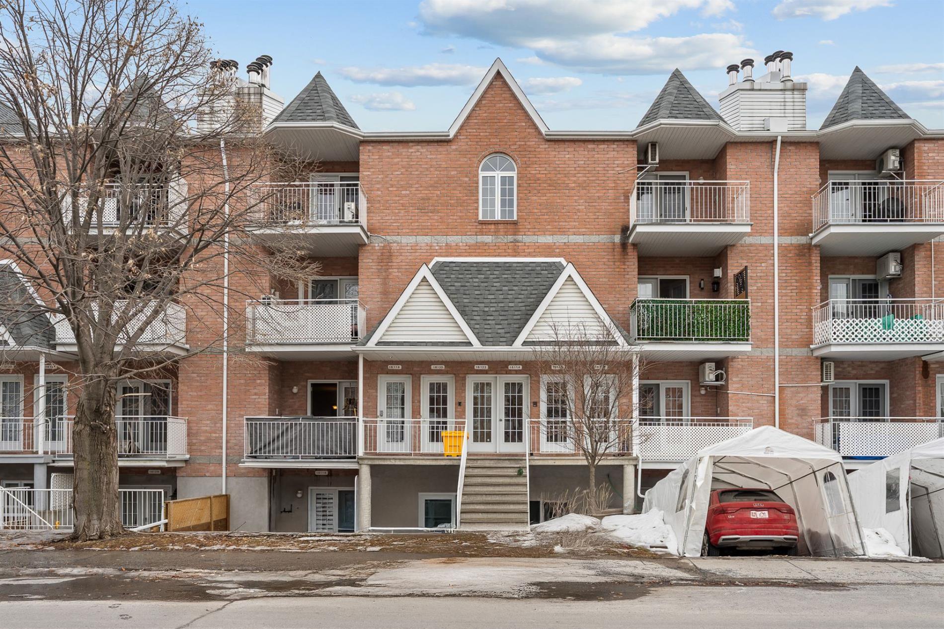 16122 Rue Forsyth — photo 1