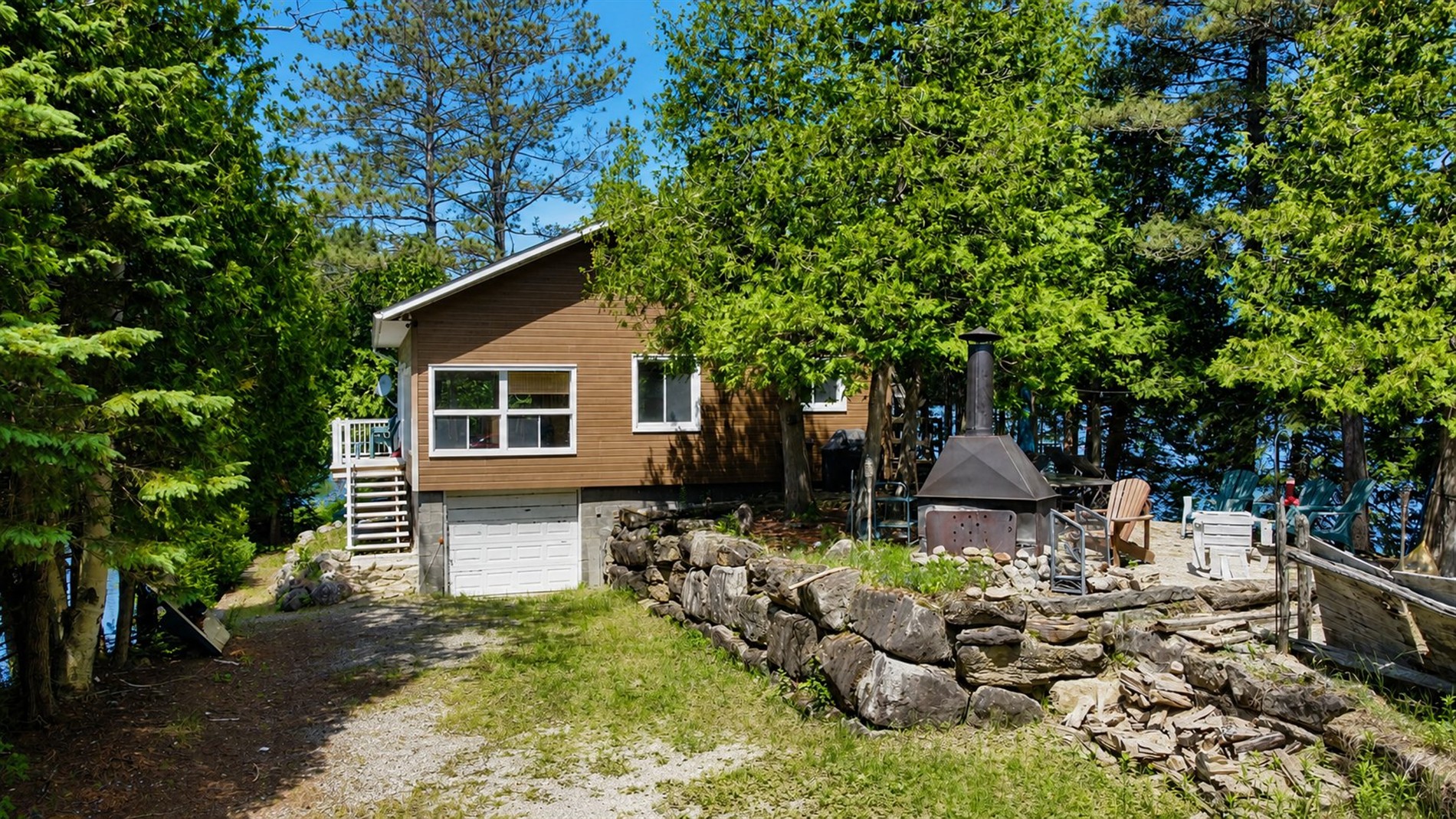 999 Ch. du Lac-McCaskill — photo 1
