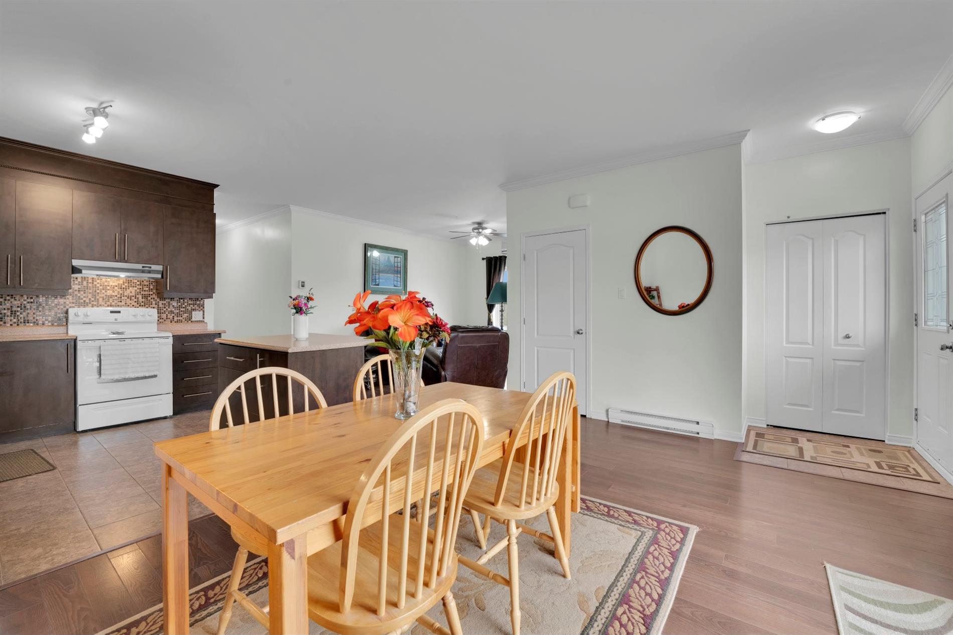 2-1478 Boul. Maloney E. — photo 2