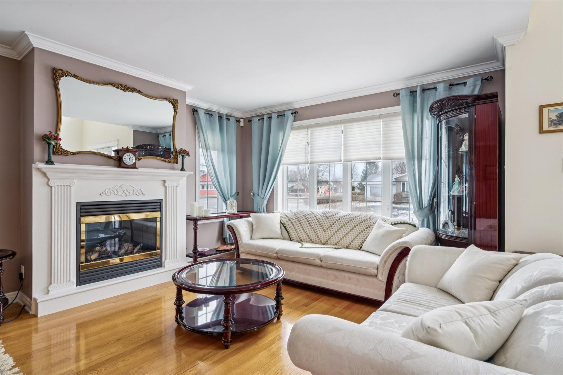 497 Rue St-Jacques — photo 1
