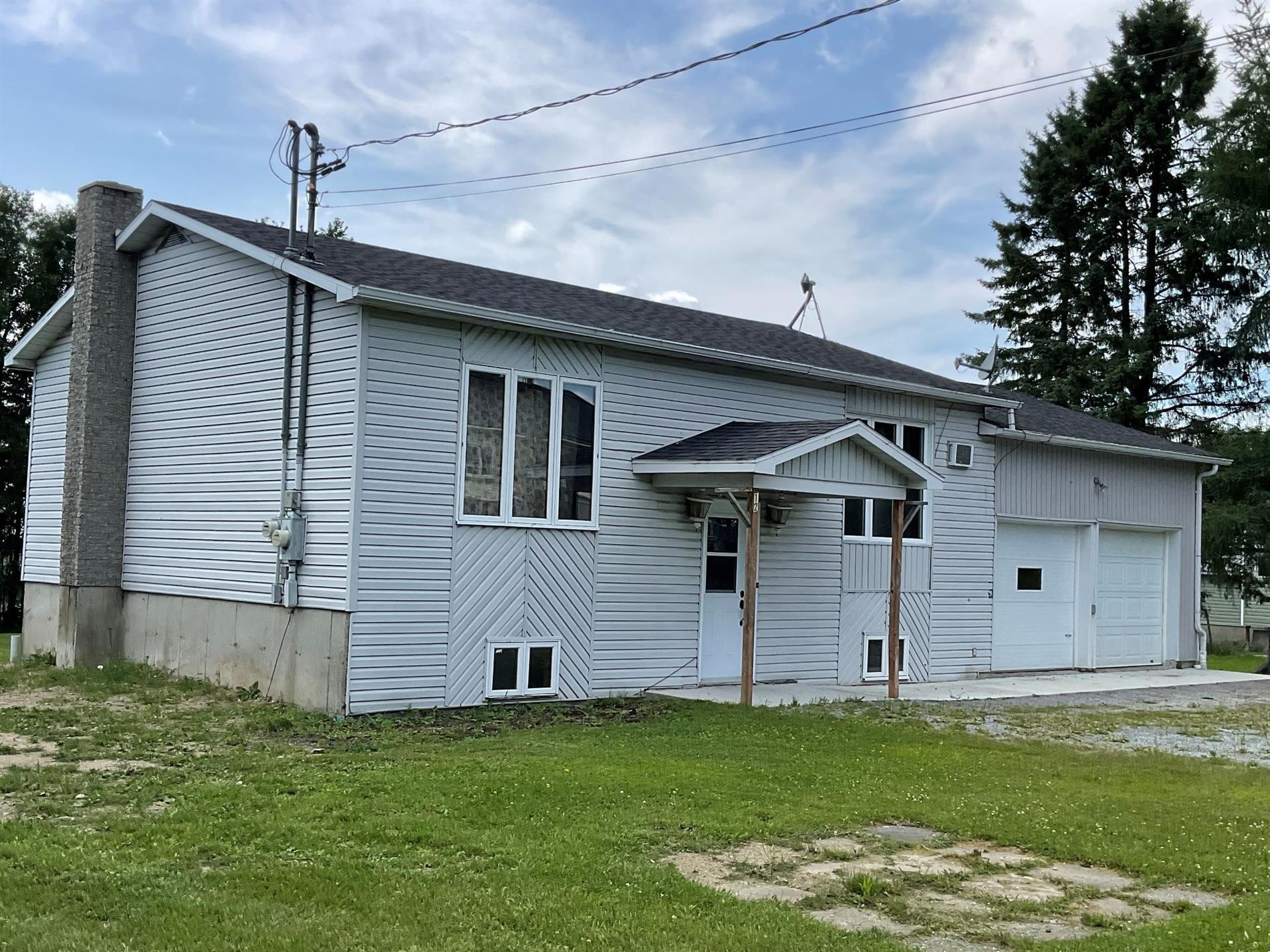 12 Ch. Gosford N. — photo 2
